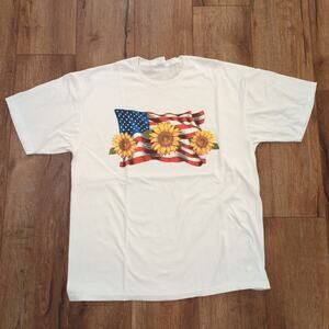 VTG Sunflower USA Flag Adult Large Shirt Floral Grandma Patriot America Cottage